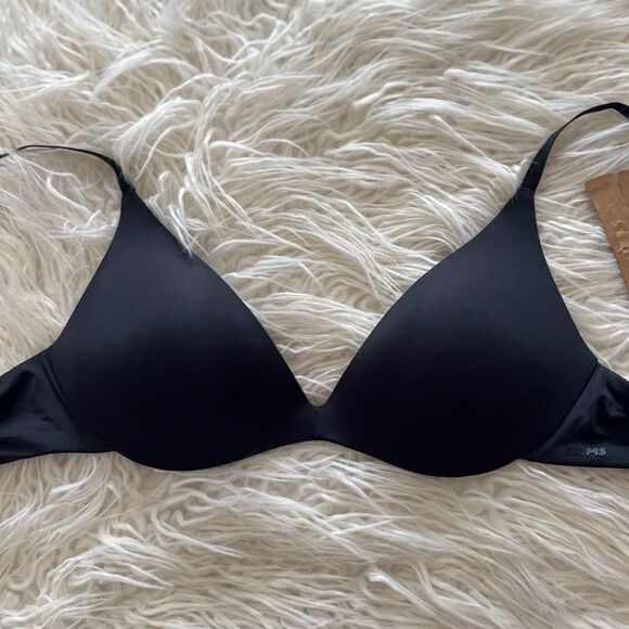 Skims Wireless Super Push up Bra Onyx Size 30D - Picture 5 of 8